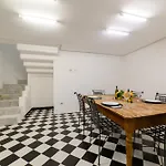 Muta House Maison d'hôtes