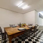 Maison d'hôtes Muta House