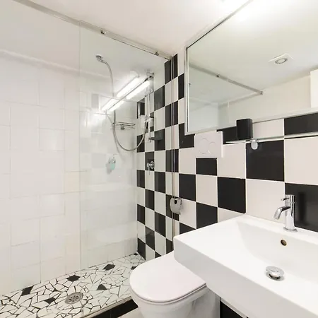 Muta House 3* סורנטו